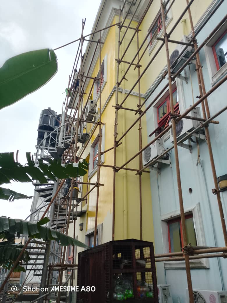 Building painting scaffold tall