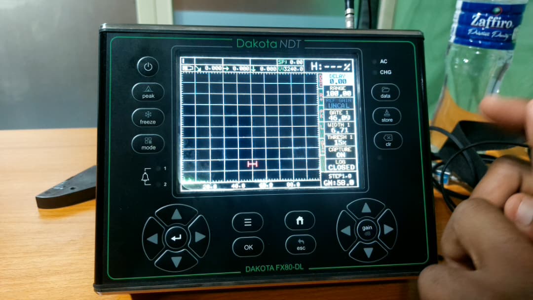 Dakota FX80-DL flaw detector screen